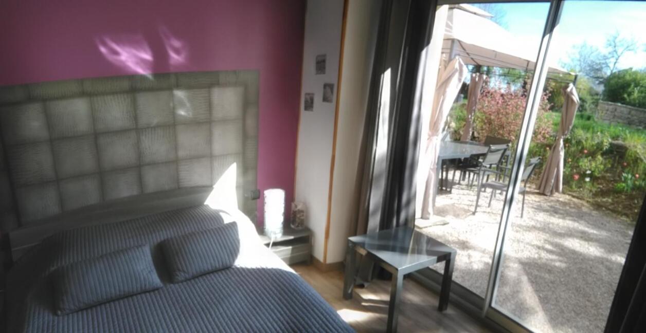 Datcha Bourguignonne, Chambres & Gite Maconge Oda fotoğraf