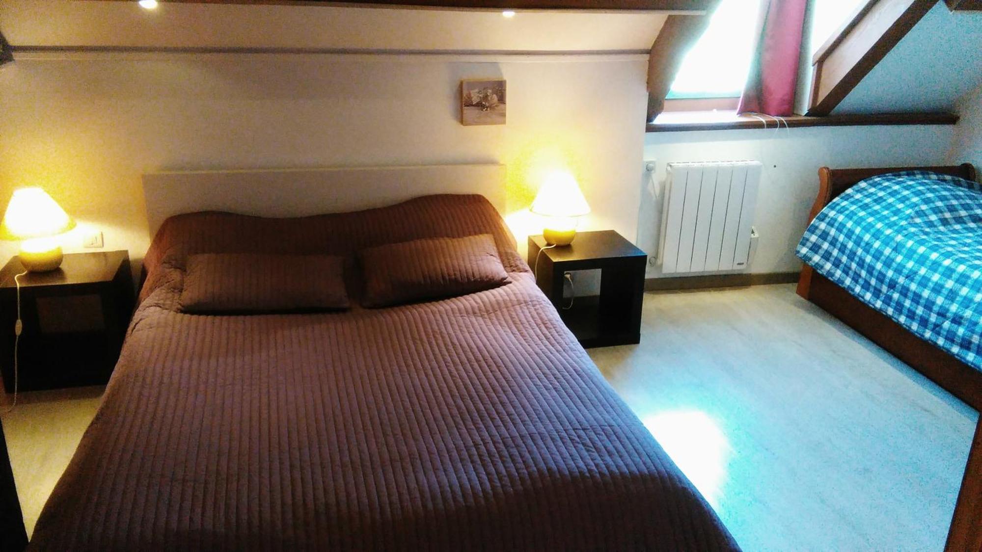 Datcha Bourguignonne, Chambres & Gite Maconge Oda fotoğraf