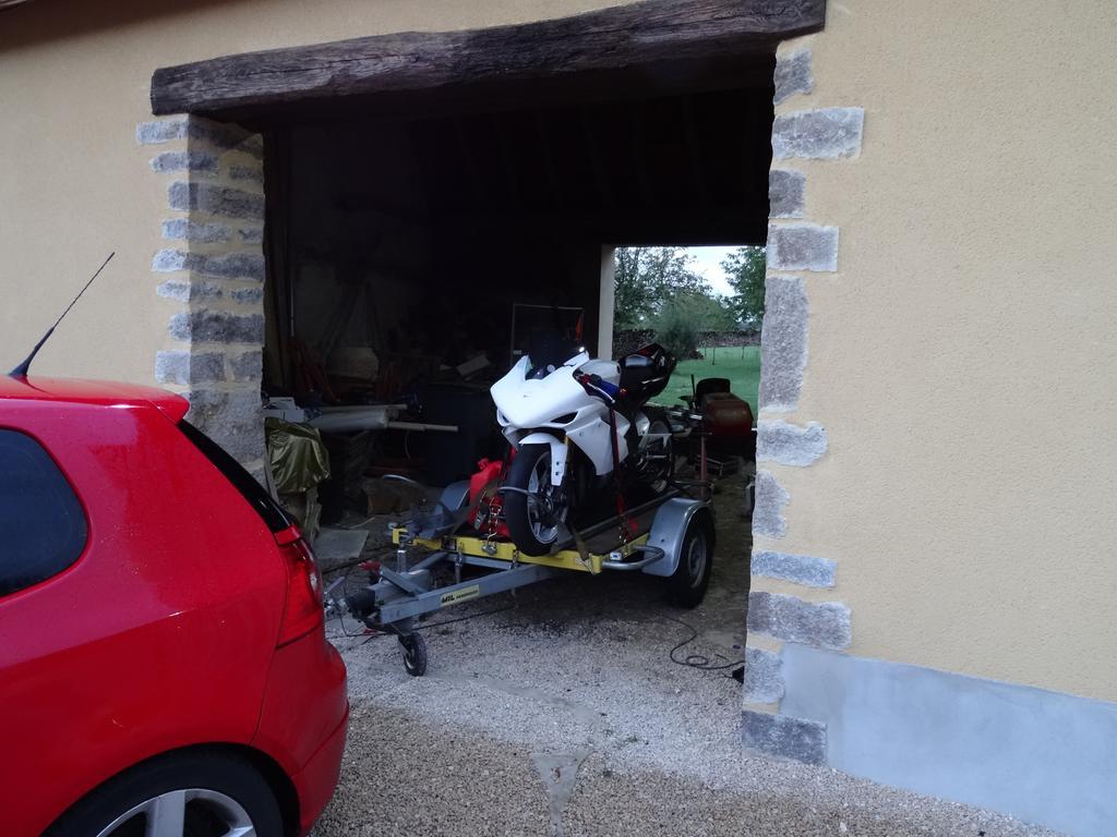 Datcha Bourguignonne, Chambres & Gite Maconge Dış mekan fotoğraf
