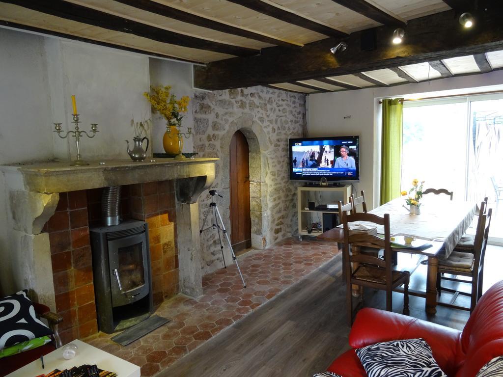 Datcha Bourguignonne, Chambres & Gite Maconge Dış mekan fotoğraf