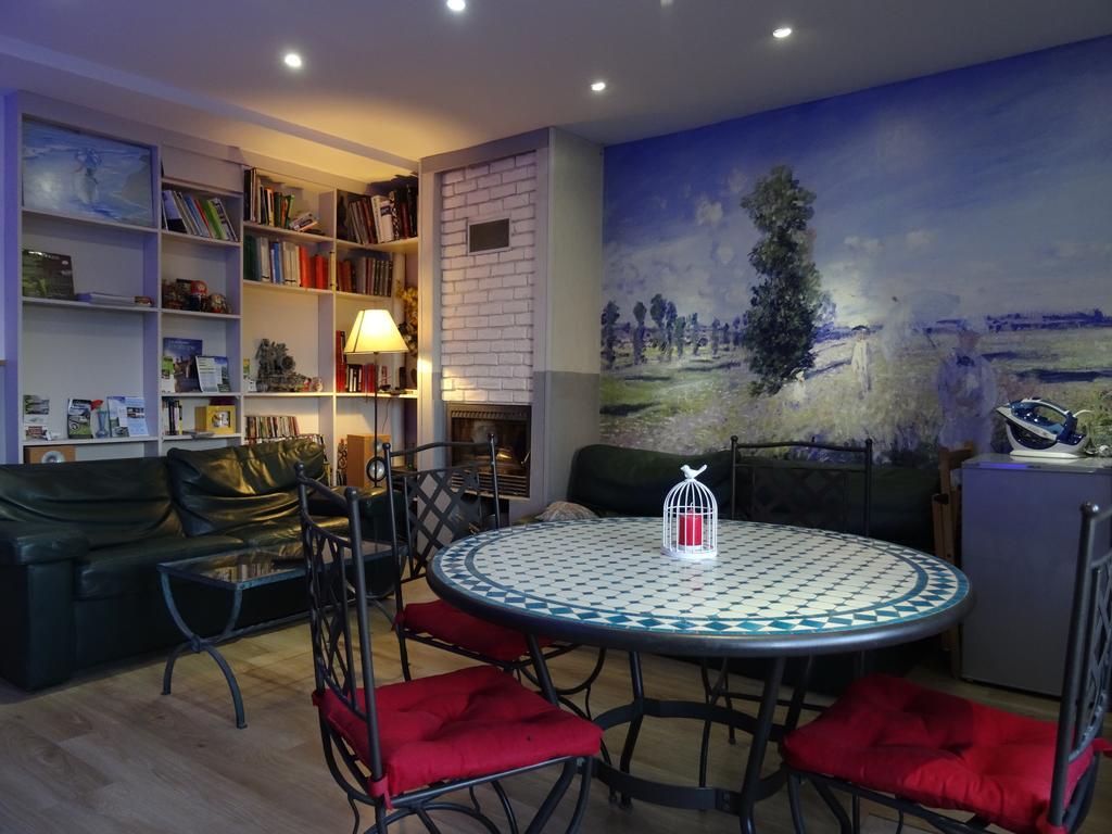 Datcha Bourguignonne, Chambres & Gite Maconge Dış mekan fotoğraf